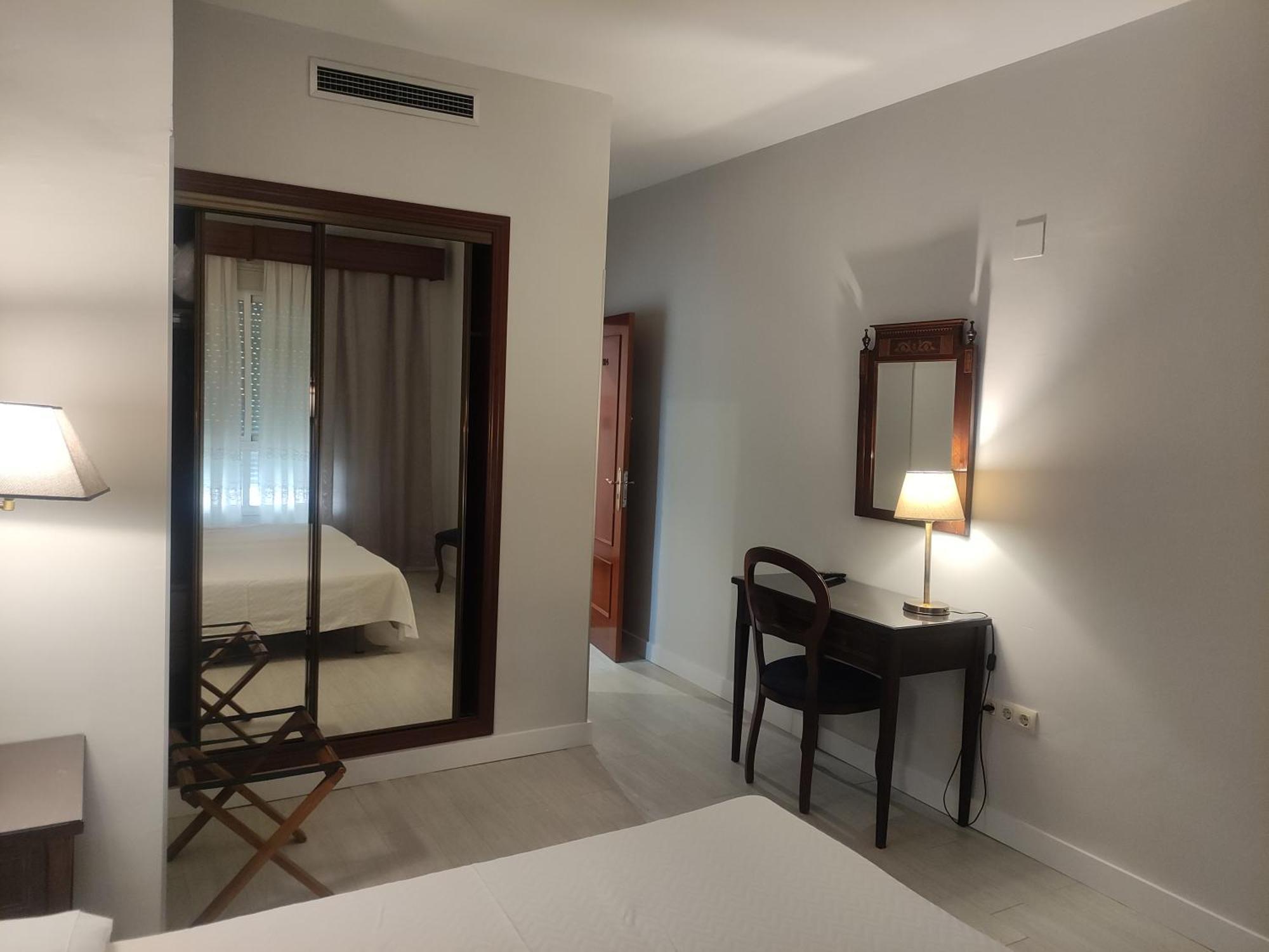 Iberia Plaza América Hotel